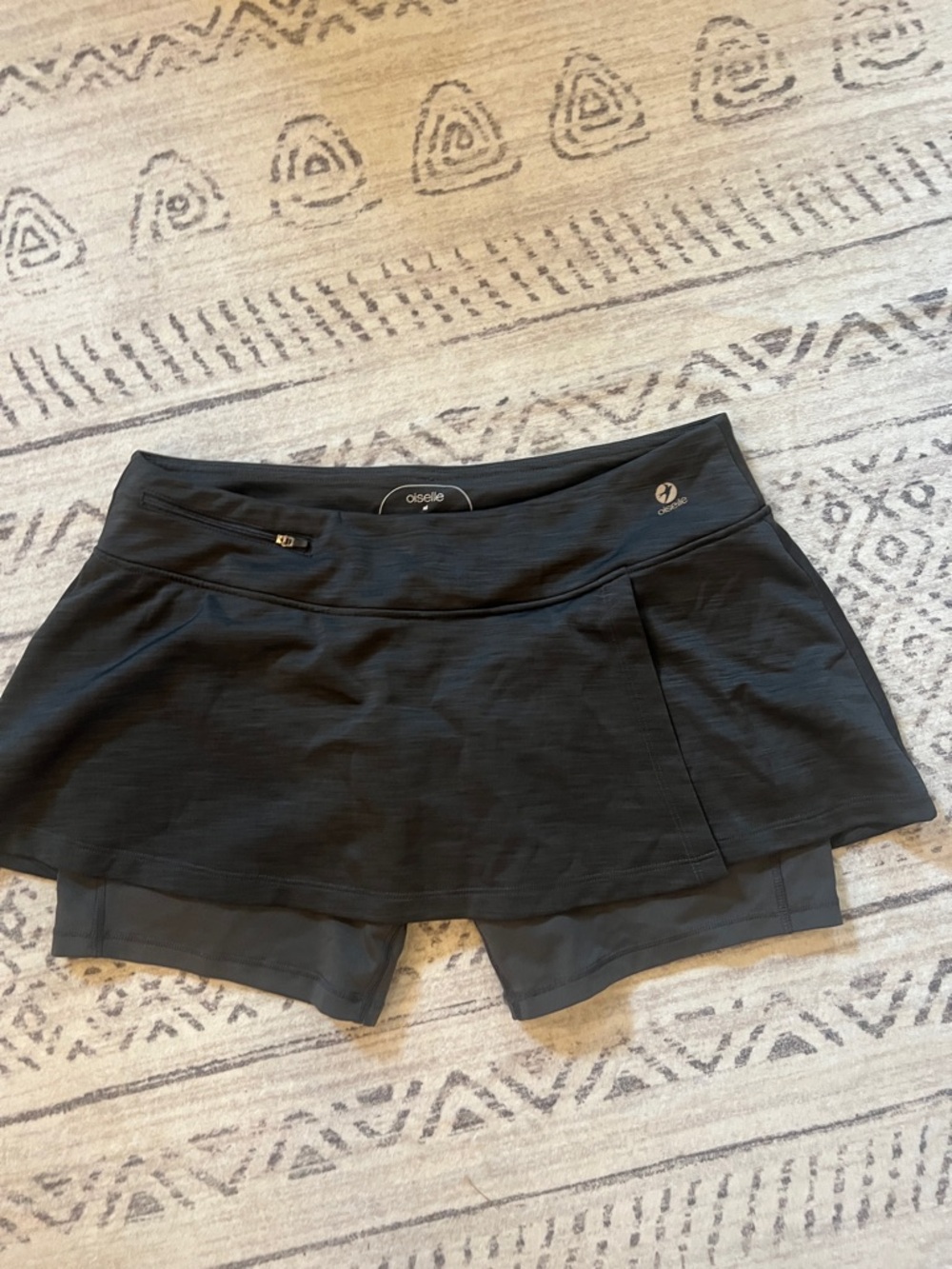 oiselle Black Athletic Skort with Built-In Shorts